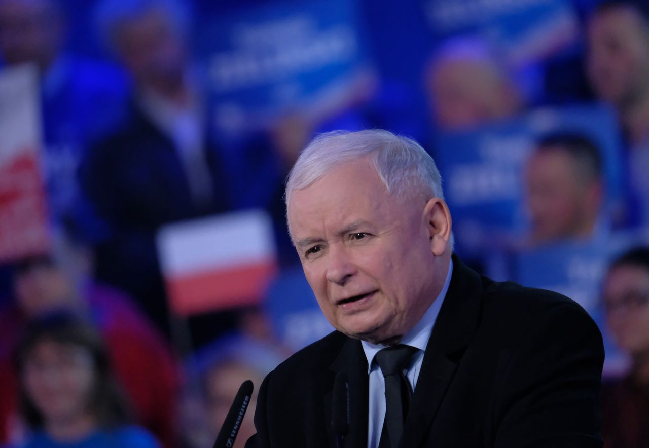 Domy do 70 m kw. bez pozwolenia. Kaczyński: To próba przełamania blokad