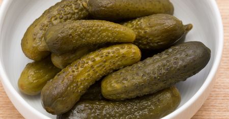 Polacy jedzą na kilogramy. Skok cukru jest bardziej niż pewny