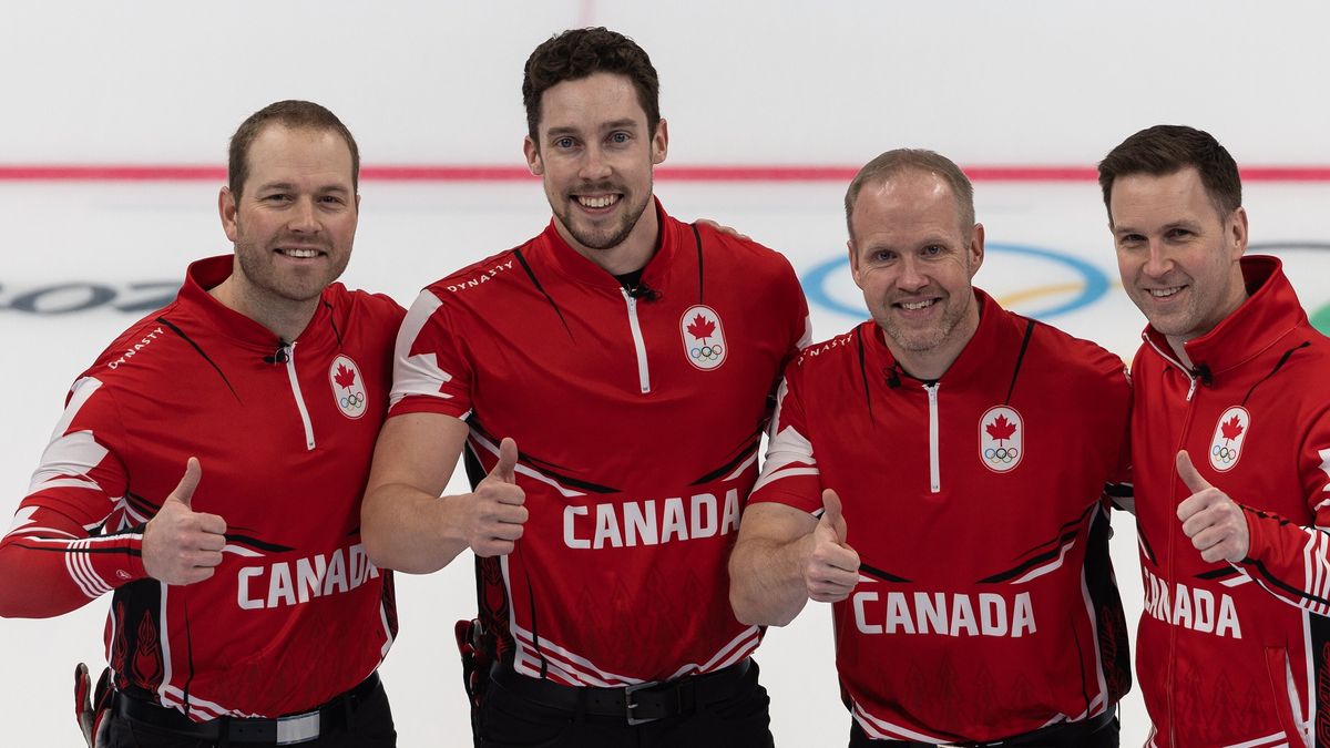 PAP/EPA / JEROME FAVRE / Na zdjęciu (od lewej): Geoff Walker, Brett Gallant, Mark Nichols i Brad Gushue