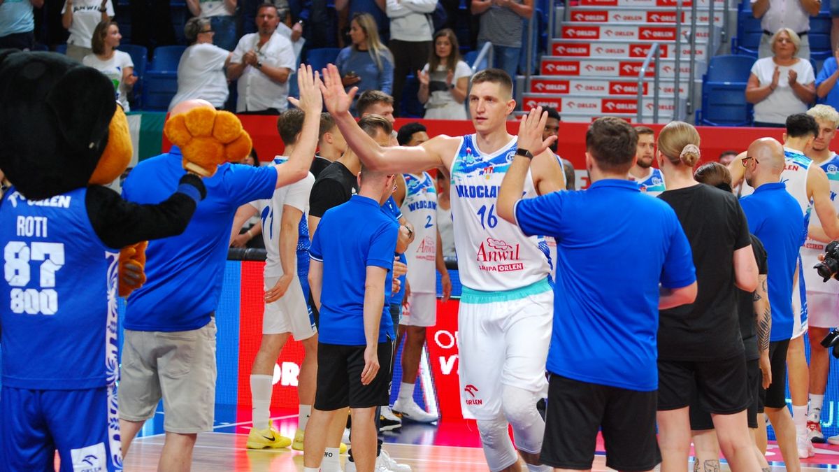 Zacięty mecz Anwilu z Syntainics MBC Weissenfels