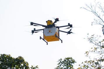 Pekin zaciska kontrolę nad niebem. Ogromna strefa i zakaz dronów