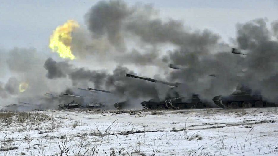 arch48In this image taken from video and released by Russian Defense Ministry Press Service, Russian army's self-propelled howitzers fire during military drills near Orenburg in the Urals, Russia, Thursday, Dec. 16, 2021. Russian troop buildup near Ukraine has drawn Ukrainian and Western concerns of a possible invasion but Moscow has denied planning to invade its neighbor. (Russian Defense Ministry Press Service via AP)Rusian Defense Ministry Press Service