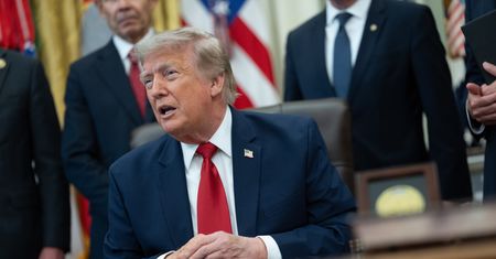 Trump chce finansować ruch MAGA w Europie. Są miliony dolarów