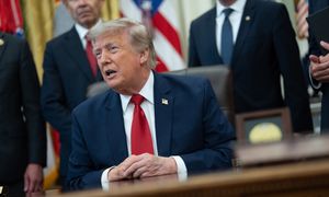 Trump chce finansować ruch MAGA w Europie. Są miliony dolarów