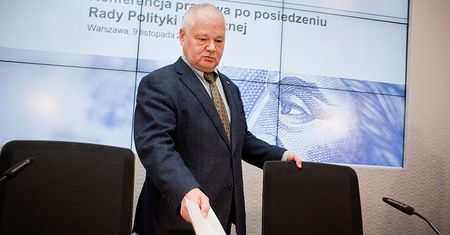 NBP publikuje ponure dane. Choć wskazuje na światełko w tunelu