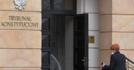 Posłowie PiS wystąpili do Trybunału Konstytucyjnego. Chcą wstrzymać publikację list poparcia do KRS