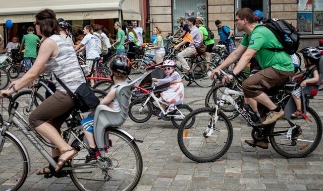 Uwaga na planowane utrudnienia na stołecznych drogach