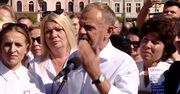 "Jak panu nie wstyd". Krzyki na wiecu Tuska po pytaniu od TVP