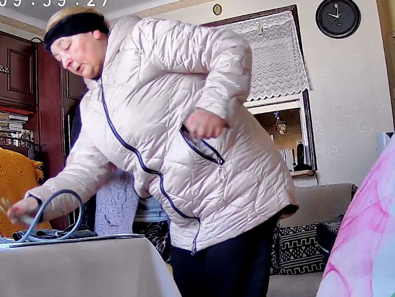 Myślenice: Udawała sąsiadkę, żeby wyłudzić pieniądze. Jest poszukiwana