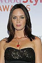 Młoda królowa Emily Blunt