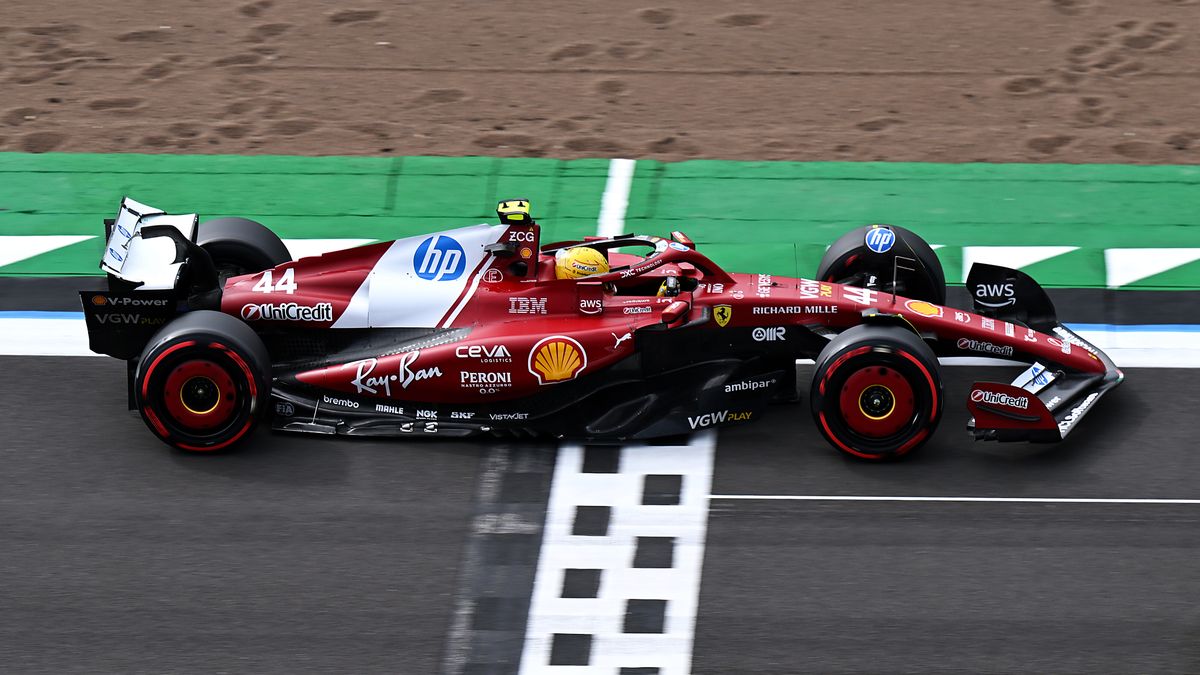 Materiały prasowe / Pirelli Media / Na zdjęciu: Lewis Hamilton 