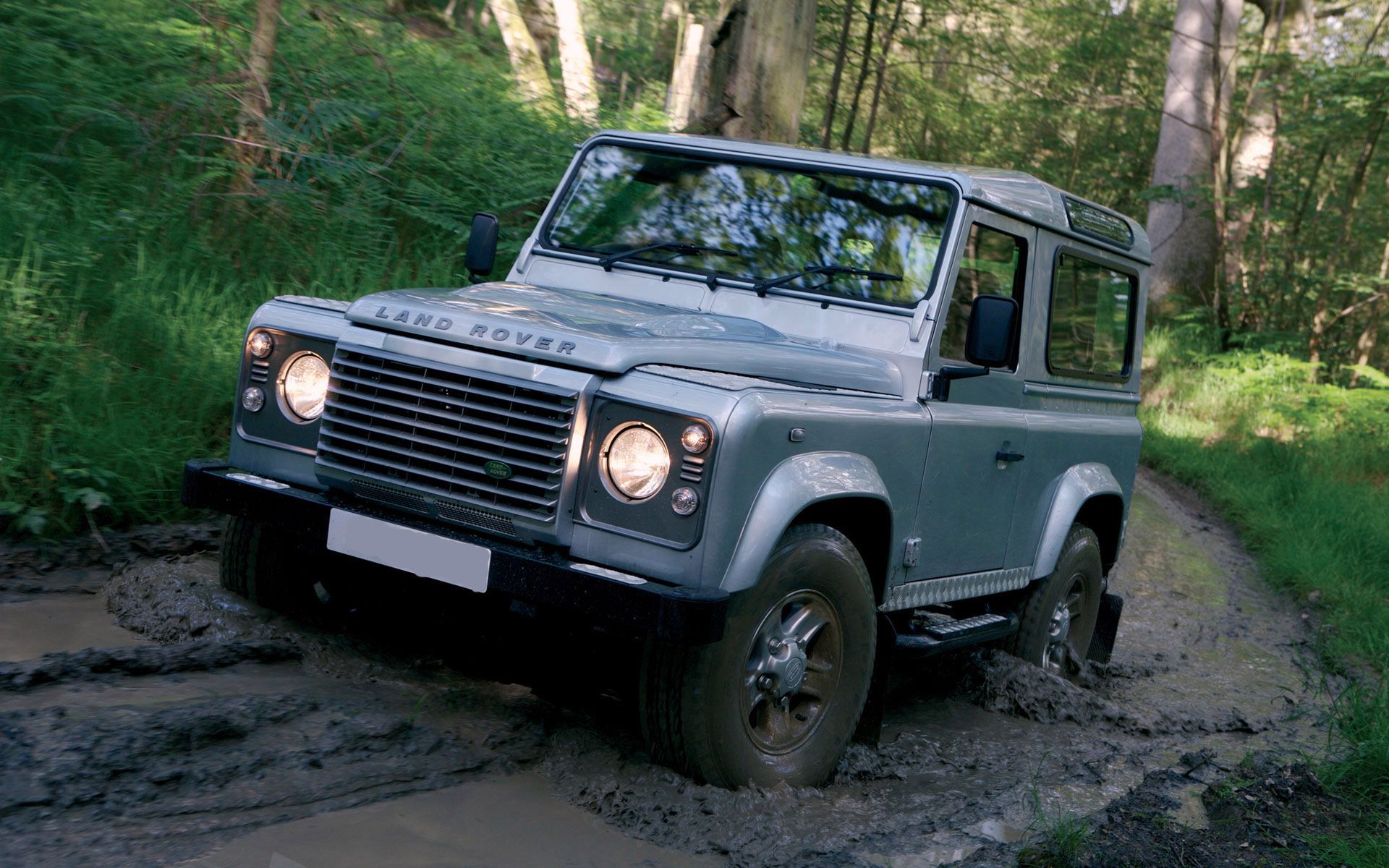 Off-road + wzorcowy stan lakieru = folder reklamowy