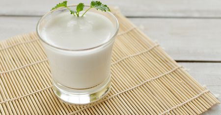 Mleko roślinne - rodzaje, kaloryczność, wartości i składniki odżywcze