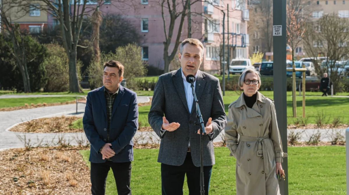 Nowy skwer na Ogrodach dostępny dla mieszkańców Poznania