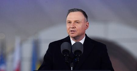 Prezydent pod ostrzałem. "Nawarzył piwa i musi je wypić"