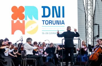 Śniadanie na trawie, Wianki i koncerty nad Wisłą. Tak zapowiada się niedziela podczas Dni Torunia