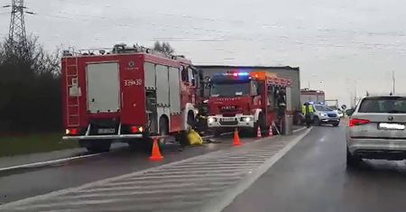 Ciecierzyn: Ciężarówka uderzyła w fotoradar. Urządzenie zniszczone po raz drugi