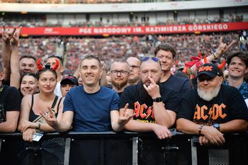 Wielki koncert AC/DC w Warszawie porwał wielotysięczną publikę