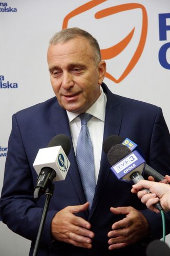 Schetyna: wieś będzie miała w programie PO jedno z kluczowych miejsc