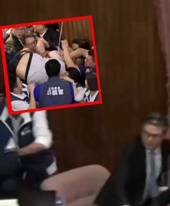 Dantejskie sceny tajwańskim parlamencie. Są zdjęcia i nagrania