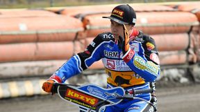 Fogo Unia waha się między juniorami