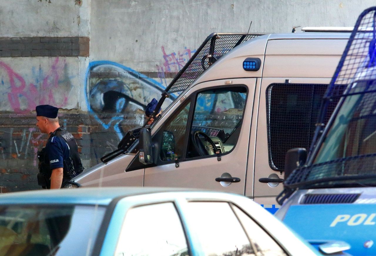 Brutalny atak na żonę podczas snu na Dolnym Śląsku. "Twierdził, że sama się ugodziła nożem"