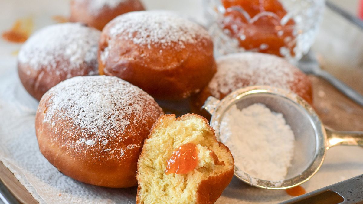 Przepis na pączki z XVIII wieku. Tak robili je w 1766 roku