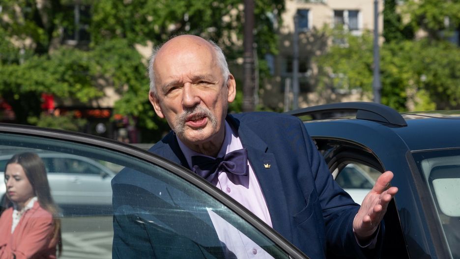 Kontrowersyjny wpis Janusza-Korwina-Mikkego 