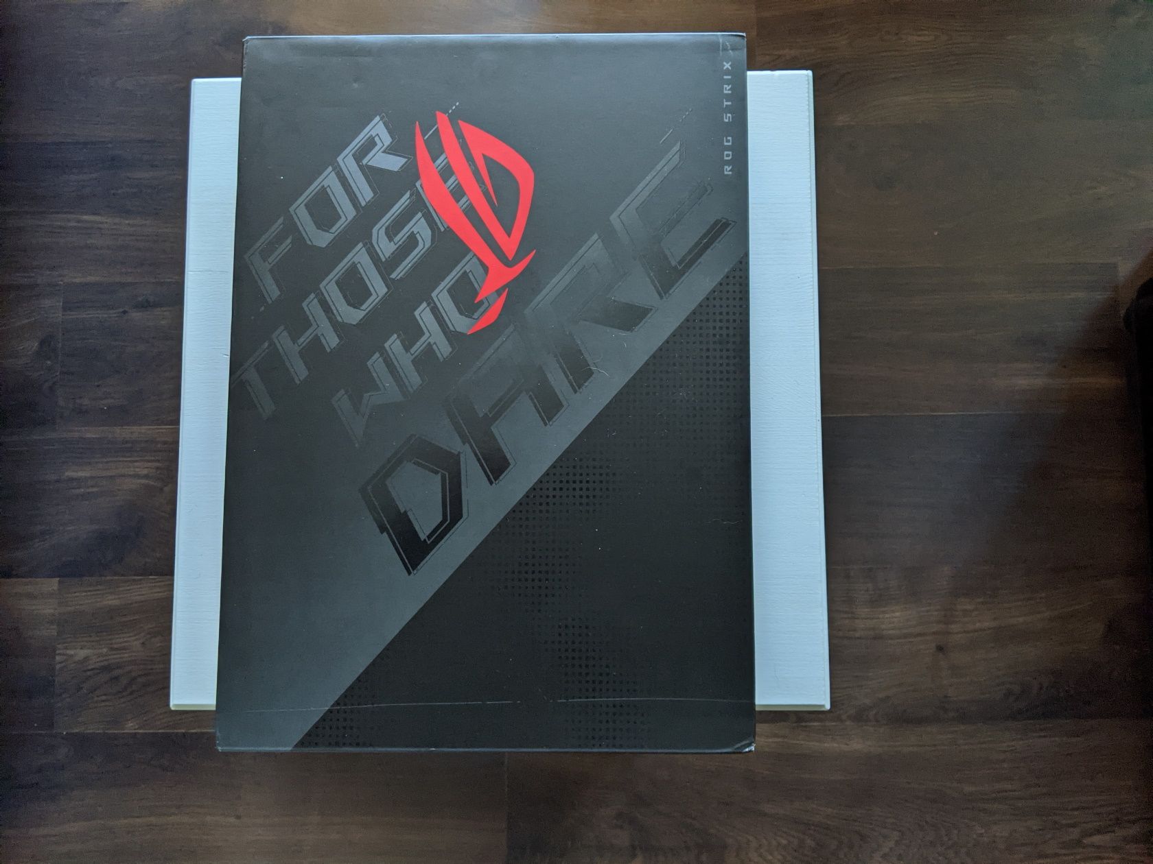 Bestia, nie laptop. Ryzen 9 5900HX i RTX 3080 w notebooku Asus ROG Strix Scar 17 – test 2