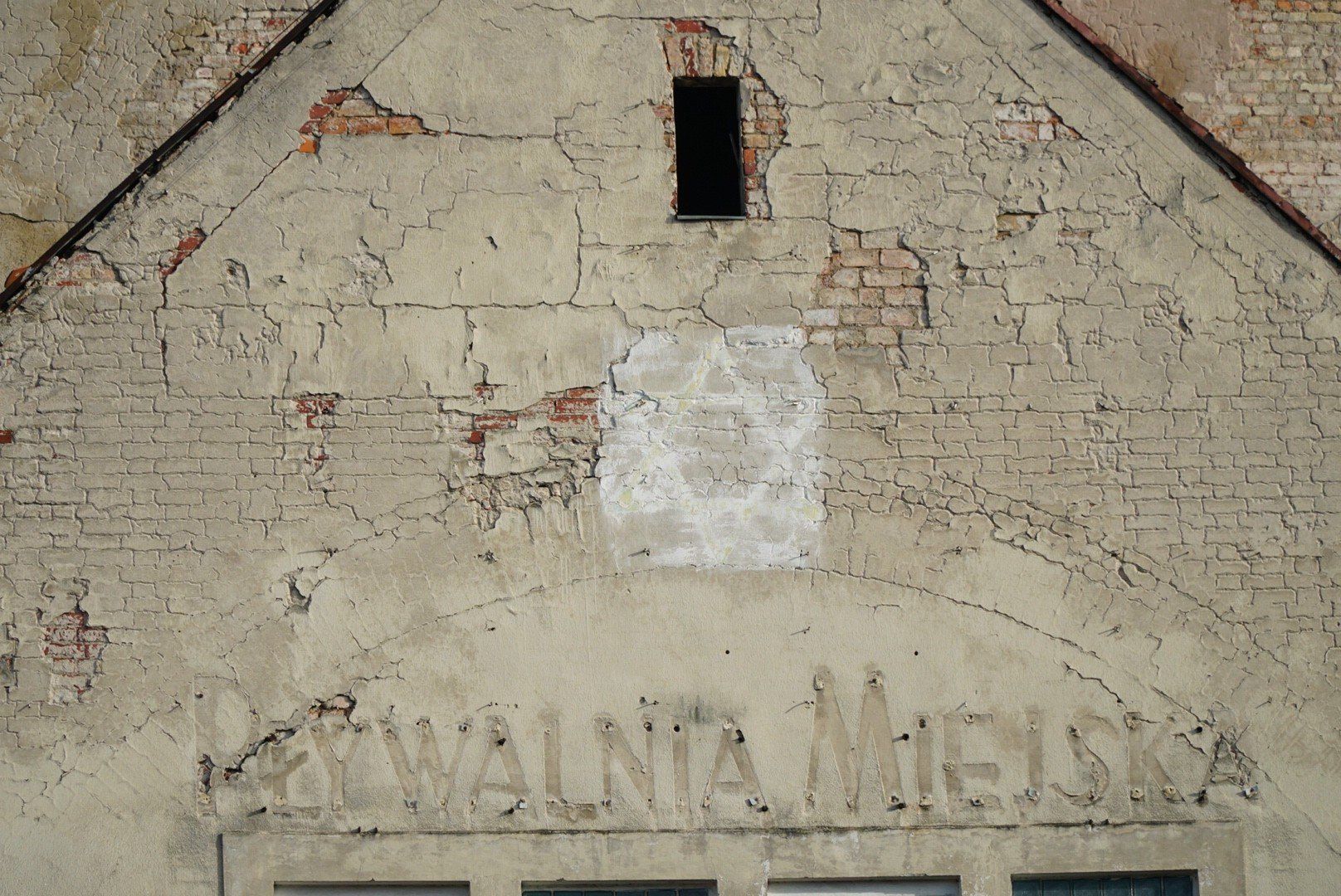 Tak obecnie wygląda synagoga w Poznaniu