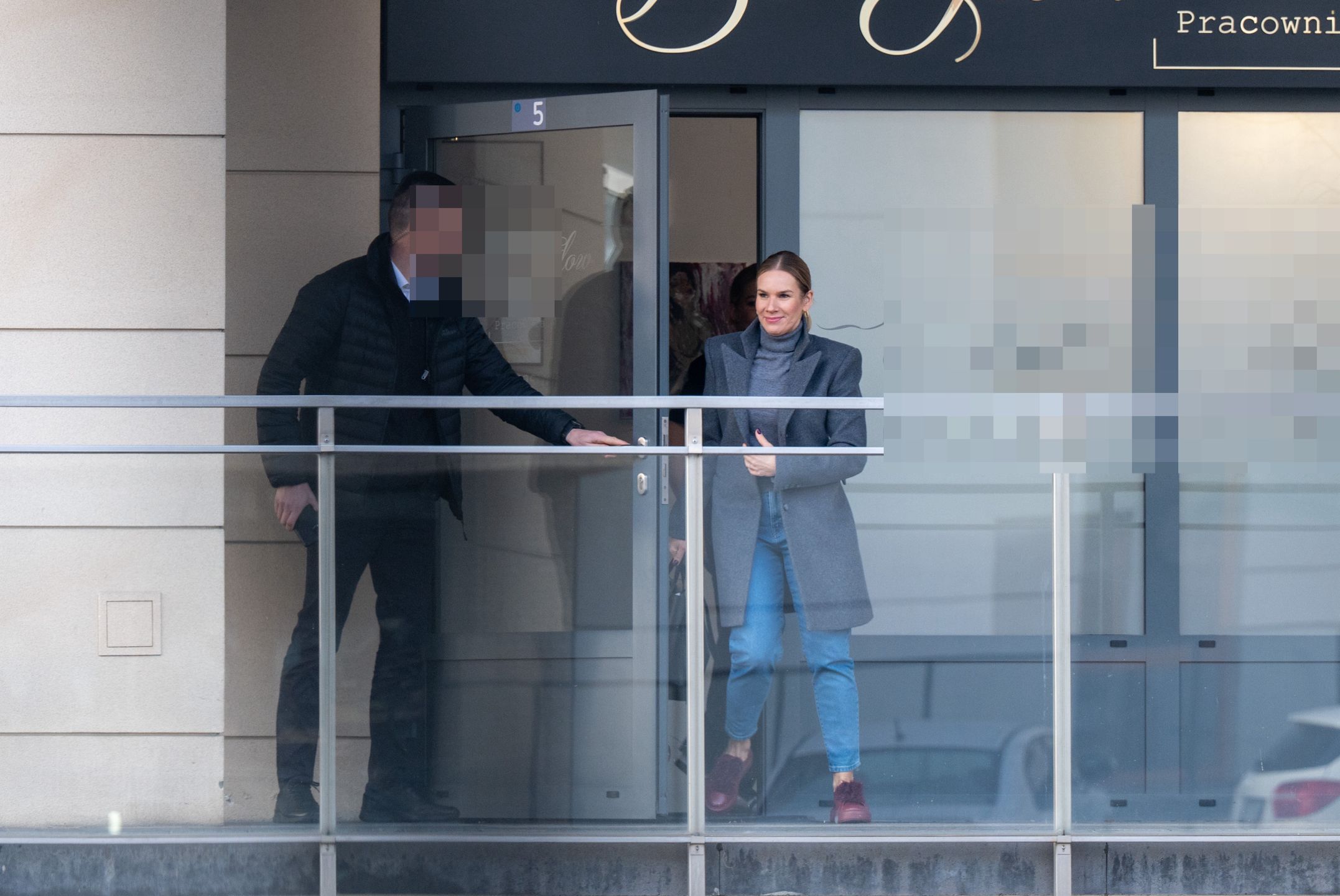 Marta Nawrocka wybrała się na manicure
