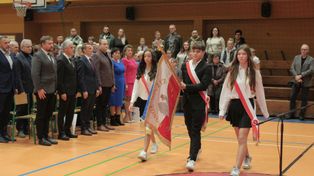 Sianów: 80 lat historii, tradycji i przyjaźni. Urodziny SP nr 1