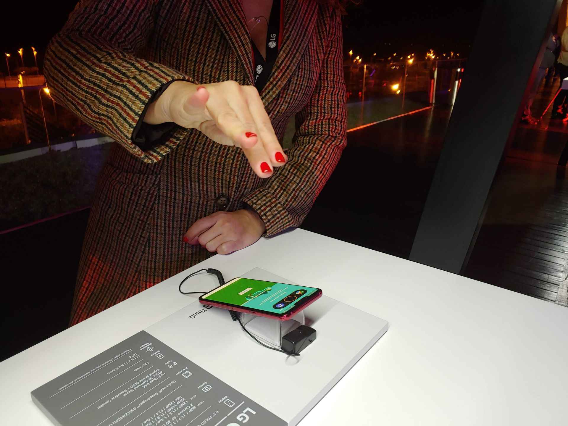 LG G8 ThinQ: pierwsze wrażenia. Sprawdziłem bezdotykową obsługę [MWC 2019] 5