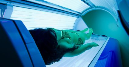 Solaria nie zamkną drzwi dla nastolatek. Zakazu korzystania nie będzie