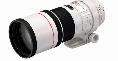 Jedyny w historii kubek z Canona 300 mm f/4 [wideo]
