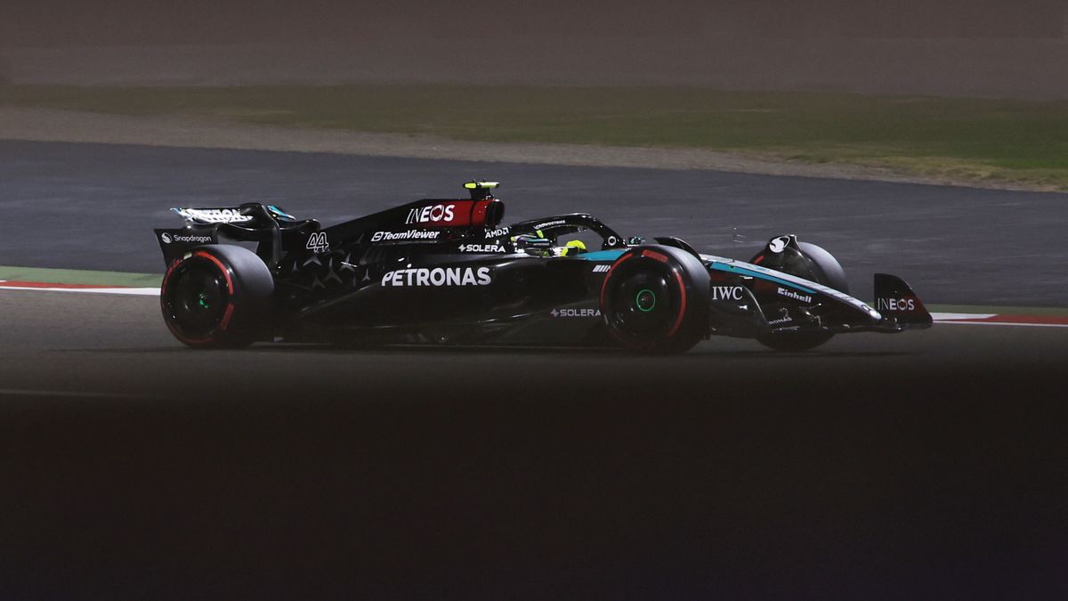 PAP/EPA / ALI HAIDER / Na zdjęciu: Lewis Hamilton