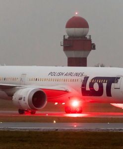 Zawrócili znad Bułgarii. Samolot wrócił do Warszawy