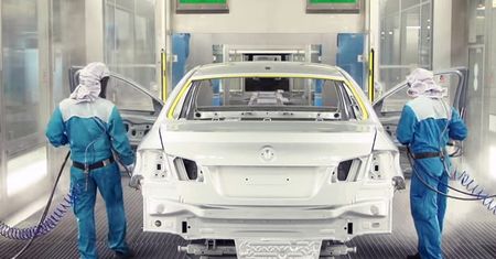 BMW przedstawia najdroższy lakier w swojej ofercie