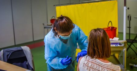 Pozew za powikłania po szczepieniu. Pierwszy taki przypadek w Polsce