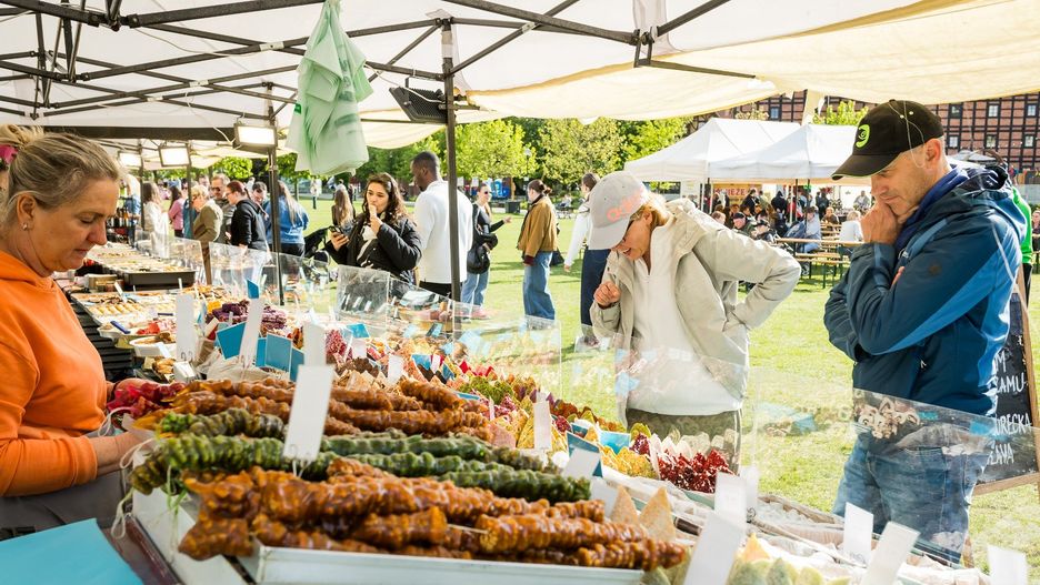 Piątkowe popołudnie, po pracy, apetyty zapewne wyostrzone. Jeszcze przez dwa dni na Wyspie Młyńskiej będzie można sprawić rozkosz podniebieniu.