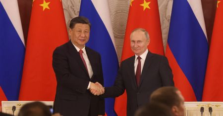 Rosja – sankcje uderzyły w branżę gier. Władze szukają ratunku w Chinach