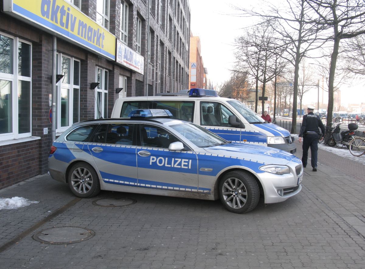Policja w Lipsku prowadzi obławę. Poszukiwana jest porywaczka czterotygodniowego dziecka