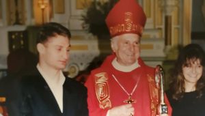 Żona pokazała zdjęcie sprzed lat. Rozpoznajesz?