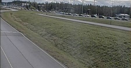 Rosjanie uciekają z kraju. Ruch na granicy z Finlandią "rośnie"
