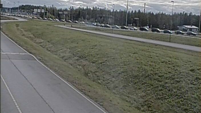 Zdjęcie kolejek na przejściu granicznym Rosji i Finlandii