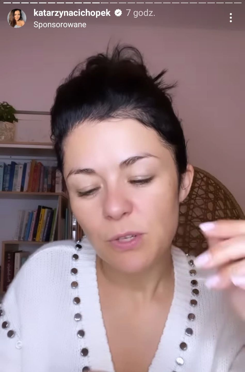 Kasia Cichopek robi makijaż