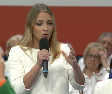 "Ten rząd pogonią kobiety". Skradła show Tuskowi