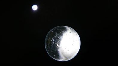 Księżyc kontra Ziemia - nowe, epickie sci-fi? 1