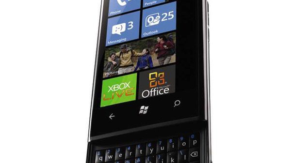 Dell Venue Pro - Windows Phone 7 i klawiatura QWERTY [wideo] 1