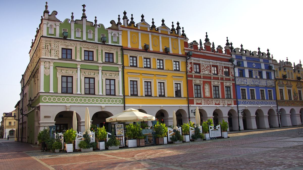 Zamość. Rynek Wielki. Kamienice na starówce